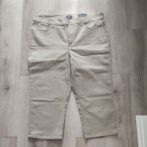 NYDJ Tan Cropped Pants